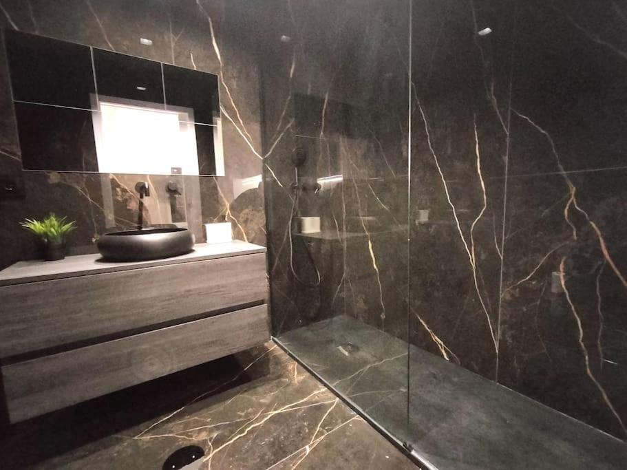 Heart Of The City Suites - A Vila Nova de Gaia Eksteriør billede